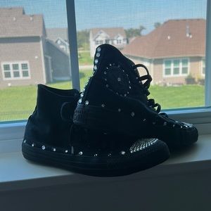 7.5 rhinestoned black converse